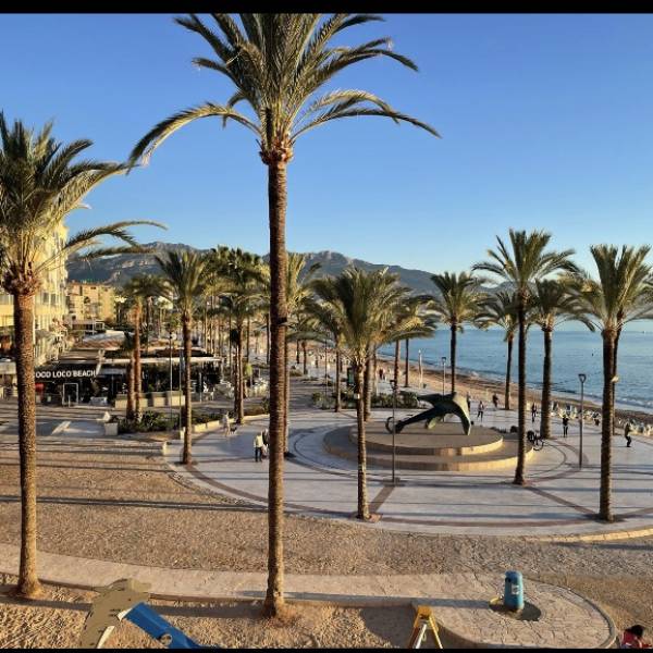 Thomas Kat Glovers Profile Picture